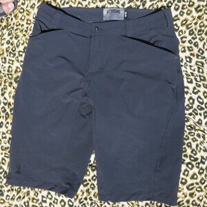 Chrome Industies Union 2 shorts